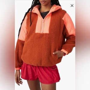 NWT FP Movement Lead the Pack Sherpa style quarter zip hoodie size Small